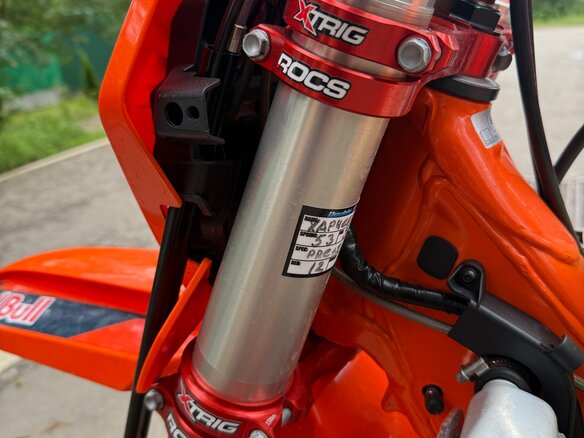 2025 KTM 450 EXC F, оранжевый, 1100000 рублей - вид 10