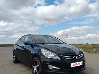 2015 Hyundai Solaris I Рестайлинг, чёрный, 730000 рублей, вид 3