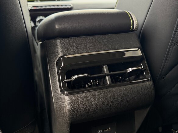 2023 Geely Binyue Cool, серый, 2070000 рублей - вид 27
