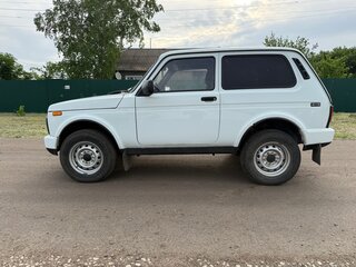2010 Lada (ВАЗ) 2121 (4x4) Фора I Рестайлинг, белый, 360000 рублей, вид 2