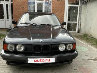 1993 BMW 5 серии 520i III (E34), чёрный, 379000 рублей, вид 2
