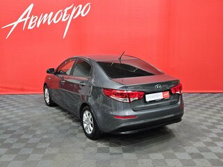 2015 Kia Rio III Рестайлинг, серый, 950000 рублей, вид 3