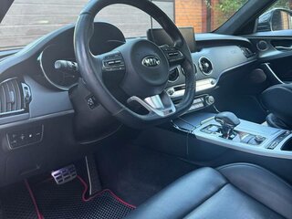 2021 Kia Stinger I Рестайлинг, синий, 3600000 рублей, вид 5