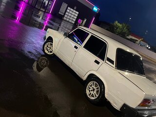 2006 Lada (ВАЗ) 2107, белый, 115000 рублей, вид 4