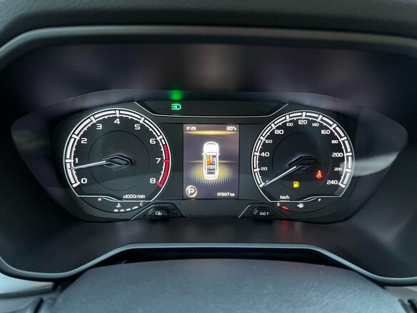 2022 Geely Vision X6 Pro, белый, 1610678 рублей - вид 13