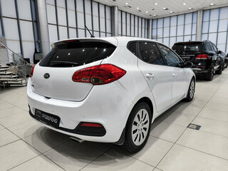 2012 Kia Ceed II, белый, 970000 рублей, вид 5