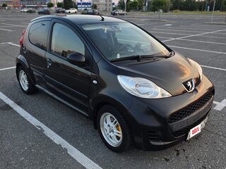 2010 Peugeot 107 I Рестайлинг, чёрный, 410000 рублей, вид 2