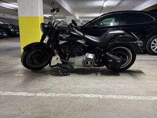 2012 Harley-Davidson Fat Boy, чёрный, 1300000 рублей, вид 3