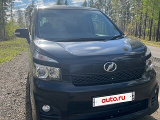 2012 Toyota Voxy II (R70) Рестайлинг, чёрный, 1600000 рублей, вид 2