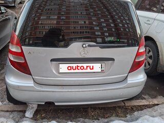2005 Mercedes-Benz A-Класс 150 II (W169), серебристый, 380000 рублей, вид 2