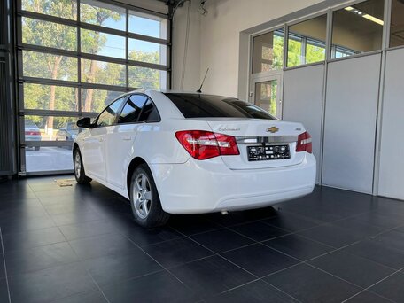 2012 Chevrolet Cruze I, белый, 650000 рублей, вид 4