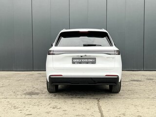 2025 Geely EX5 Гибрид EM-i, белый, 3931000 рублей, вид 5