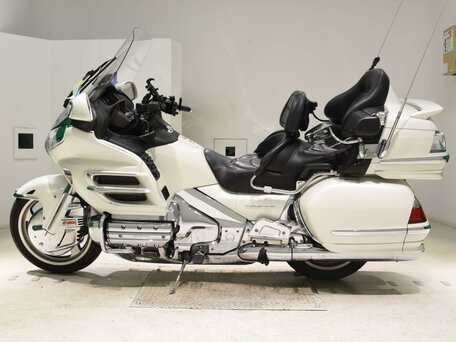 2008 Honda GL 1800 Gold Wing, белый, 1197000 рублей, вид 1