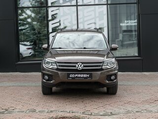 2014 Volkswagen Tiguan I Рестайлинг, коричневый, 1554000 рублей, вид 3