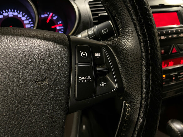 2009 Kia Sorento II, серебристый - вид 15