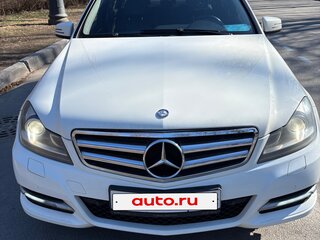 2012 Mercedes-Benz C-Класс 200 III (W204) Рестайлинг, белый, 1400000 рублей, вид 1