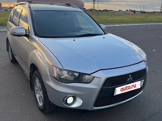 2011 Mitsubishi Outlander II Рестайлинг, серебристый, 1267000 рублей, вид 2