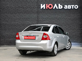 2008 Ford Focus II Рестайлинг, серебристый, 450000 рублей, вид 4