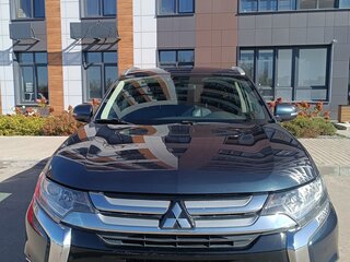 2018 Mitsubishi Outlander III Рестайлинг 2, синий, 1770000 рублей, вид 4