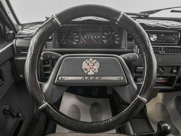 2004 Lada (ВАЗ) 21093i, зелёный, 99000 рублей - вид 8