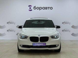 2012 BMW 5 серии Gran Turismo 530d xDrive VI (F10/F11/F07), белый, 1995000 рублей, вид 2