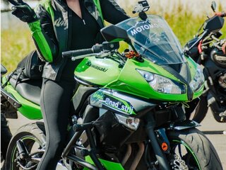 Kawasaki ER-4F (Ninja 400R)