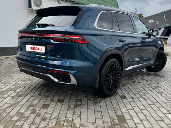 2023 Geely Monjaro I, синий - вид 3