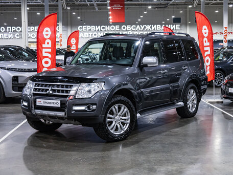 2017 Mitsubishi Pajero IV Рестайлинг 2, серый, 3200000 рублей, вид 1