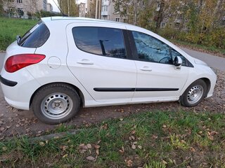2009 Peugeot 308 I, белый, 300000 рублей, вид 3