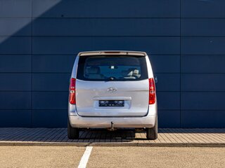 2010 Hyundai Grand Starex I, серебристый, 1555000 рублей, вид 5