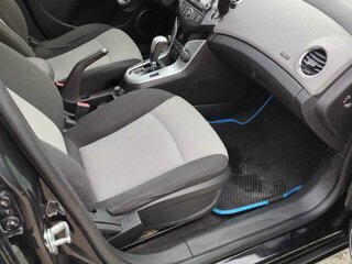 2013 Chevrolet Cruze I Рестайлинг, чёрный, 890000 рублей, вид 5