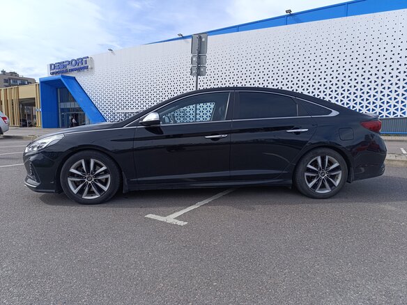 2019 Hyundai Sonata VII (LF) Рестайлинг, чёрный, 1410000 рублей - вид 7