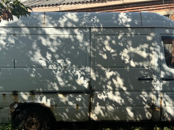 2000 Mercedes-Benz Sprinter, белый, 250000 рублей - вид 3