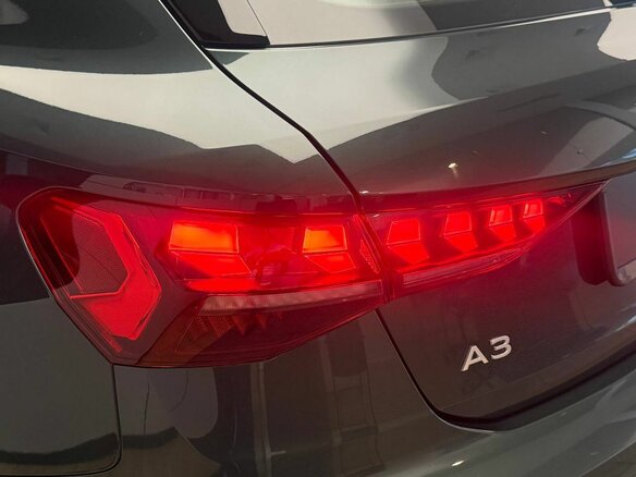 2026 Audi A3 Sportback 35 TFSI IV (8Y) Рестайлинг, зелёный, 4050000 рублей - вид 11