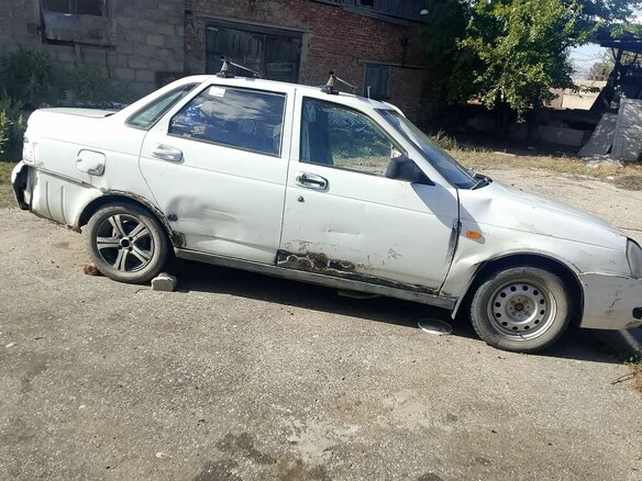 2010 Lada (ВАЗ) Priora I, белый - вид 2