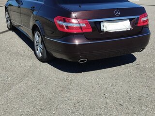 2011 Mercedes-Benz E-Класс 350 IV (W212, S212, C207), коричневый, 2000000 рублей, вид 4