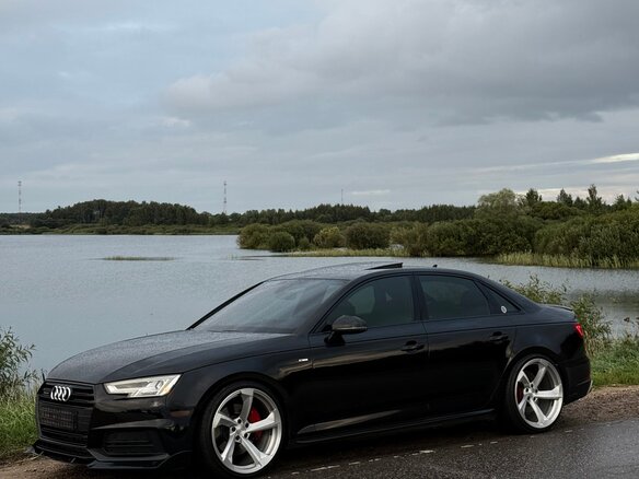 2017 Audi A4 V (B9), чёрный, 3100000 рублей - вид 4