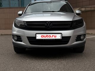 2014 Volkswagen Tiguan I Рестайлинг, серебристый, 1500000 рублей, вид 2