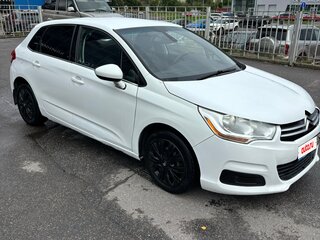 2011 Citroen C4 II, белый, 450000 рублей, вид 4