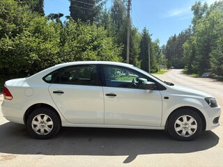 2014 Volkswagen Polo V, белый, 1100000 рублей, вид 2