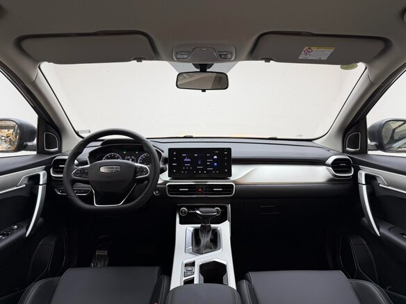 2026 Geely Binyue I Рестайлинг 2, серый, 1800000 рублей - вид 6