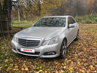 2009 Mercedes-Benz E-Класс 250 5G-Tronic IV (W212, S212, C207), серебристый, 1300000 рублей, вид 2