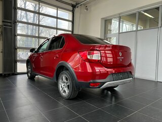 2020 Renault Logan Stepway II Рестайлинг, красный, 900000 рублей, вид 4