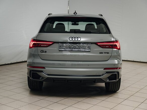 2026 Audi Q3 35 TFSI II (F3), серый, 4390000 рублей - вид 6