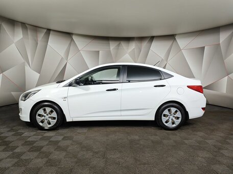 2015 Hyundai Solaris I Рестайлинг, белый, 899000 рублей, вид 5