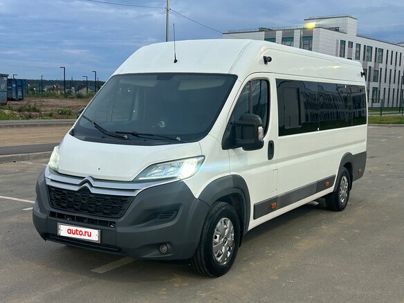 2017 Citroen Jumper, белый, 1650000 рублей - вид 2