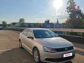 2014 Volkswagen Jetta VI, серебристый, 750000 рублей, вид 1