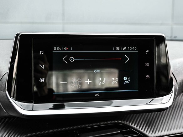 2021 Peugeot 2008 II, белый, 1829000 рублей - вид 23