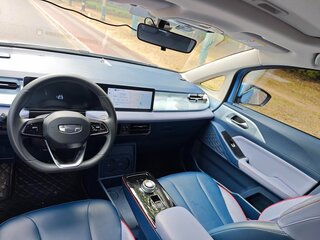 2023 Geely Geometry E 39.4 kWh, голубой, 1267000 рублей, вид 2