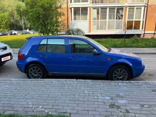 1998 Volkswagen Golf IV, синий, 215000 рублей, вид 5